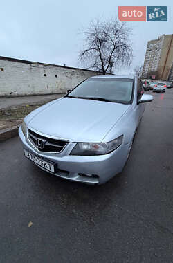 Седан Honda Accord 2003 в Киеве