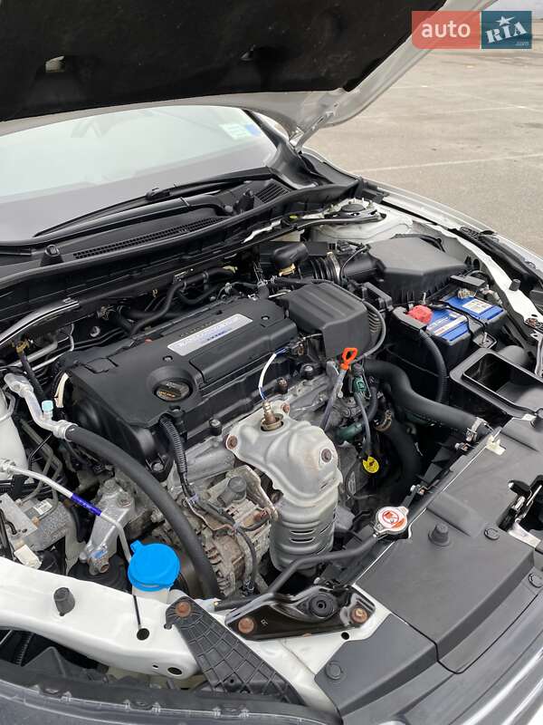 Седан Honda Accord 2015 в Киеве фото 15 Седан Honda Accord 2015 в Киеве