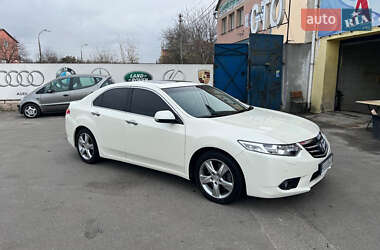 Седан Honda Accord 2011 в Києві