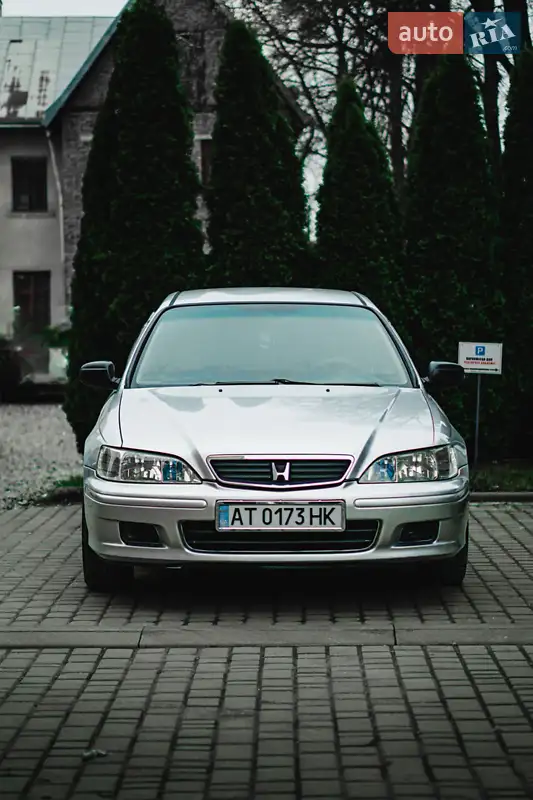 Honda Accord 1999