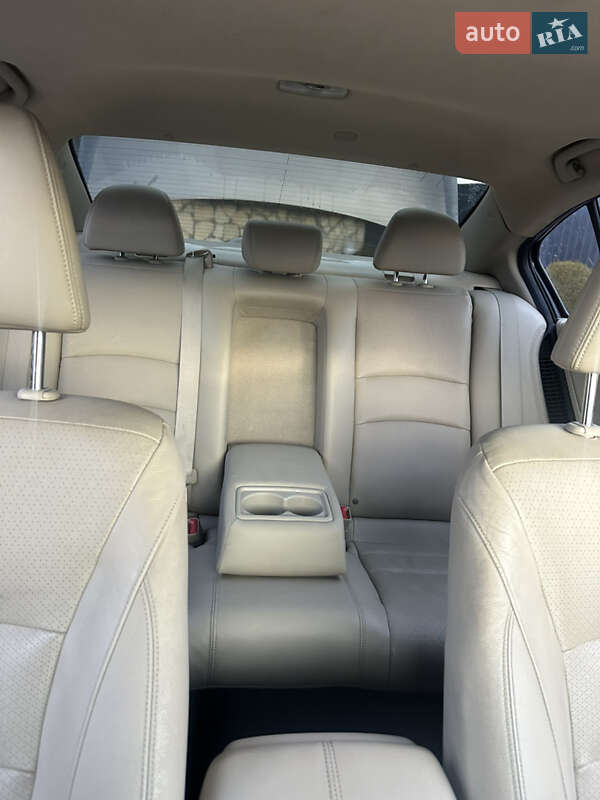 Седан Honda Accord 2016 в Львове