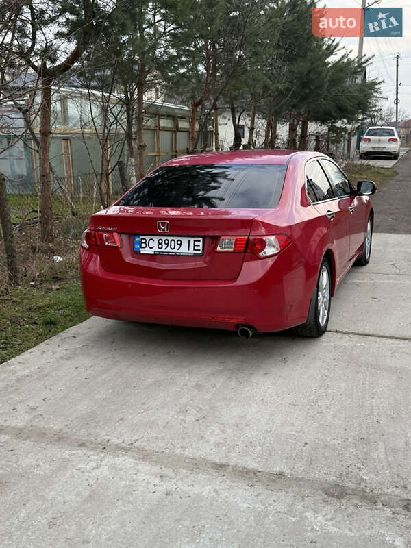 Седан Honda Accord 2010 в Дрогобичі