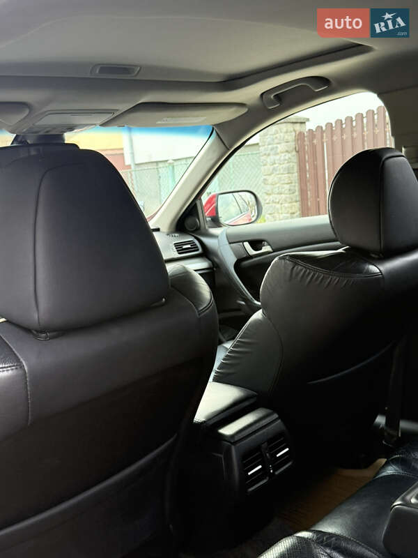 Седан Honda Accord 2010 в Дрогобичі