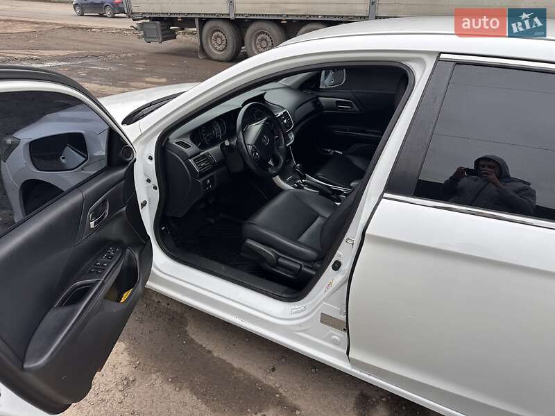 Седан Honda Accord 2013 в Вінниці