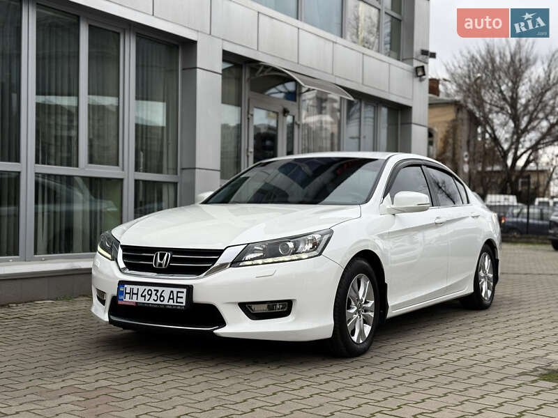 Седан Honda Accord 2013 в Одесі