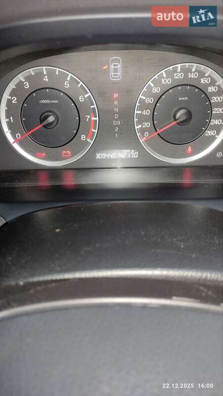 Седан Honda Accord 2008 в Киеве