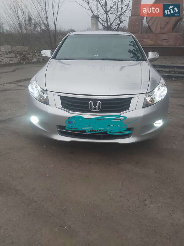 Седан Honda Accord 2008 в Киеве
