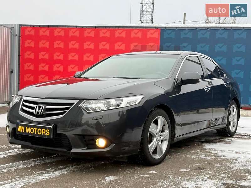 Седан Honda Accord 2011 в Києві