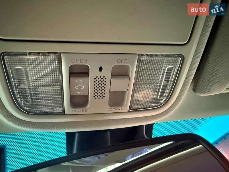 Седан Honda Accord 2011 в Києві