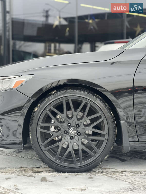 Седан Honda Accord 2022 в Вінниці