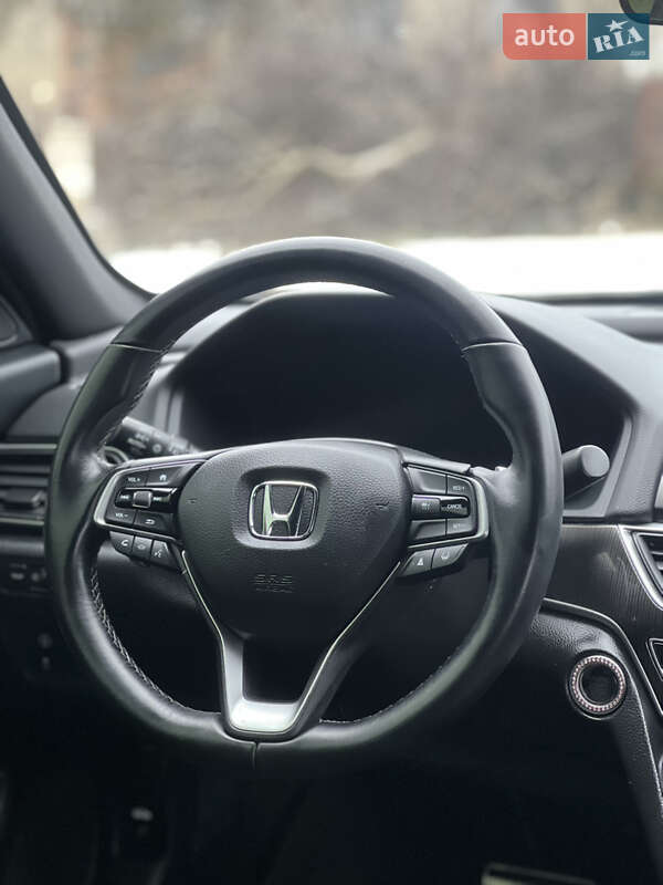 Седан Honda Accord 2022 в Вінниці
