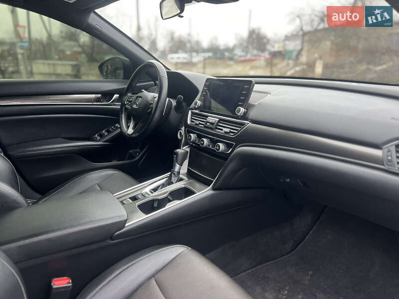 Седан Honda Accord 2022 в Вінниці