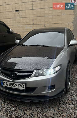 Седан Honda Accord 2006 в Киеве