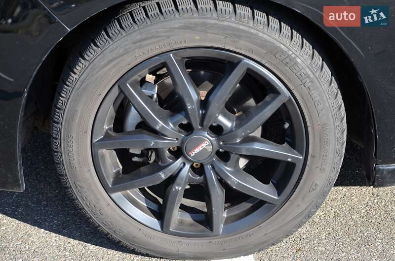 Седан Honda Accord 2012 в Києві