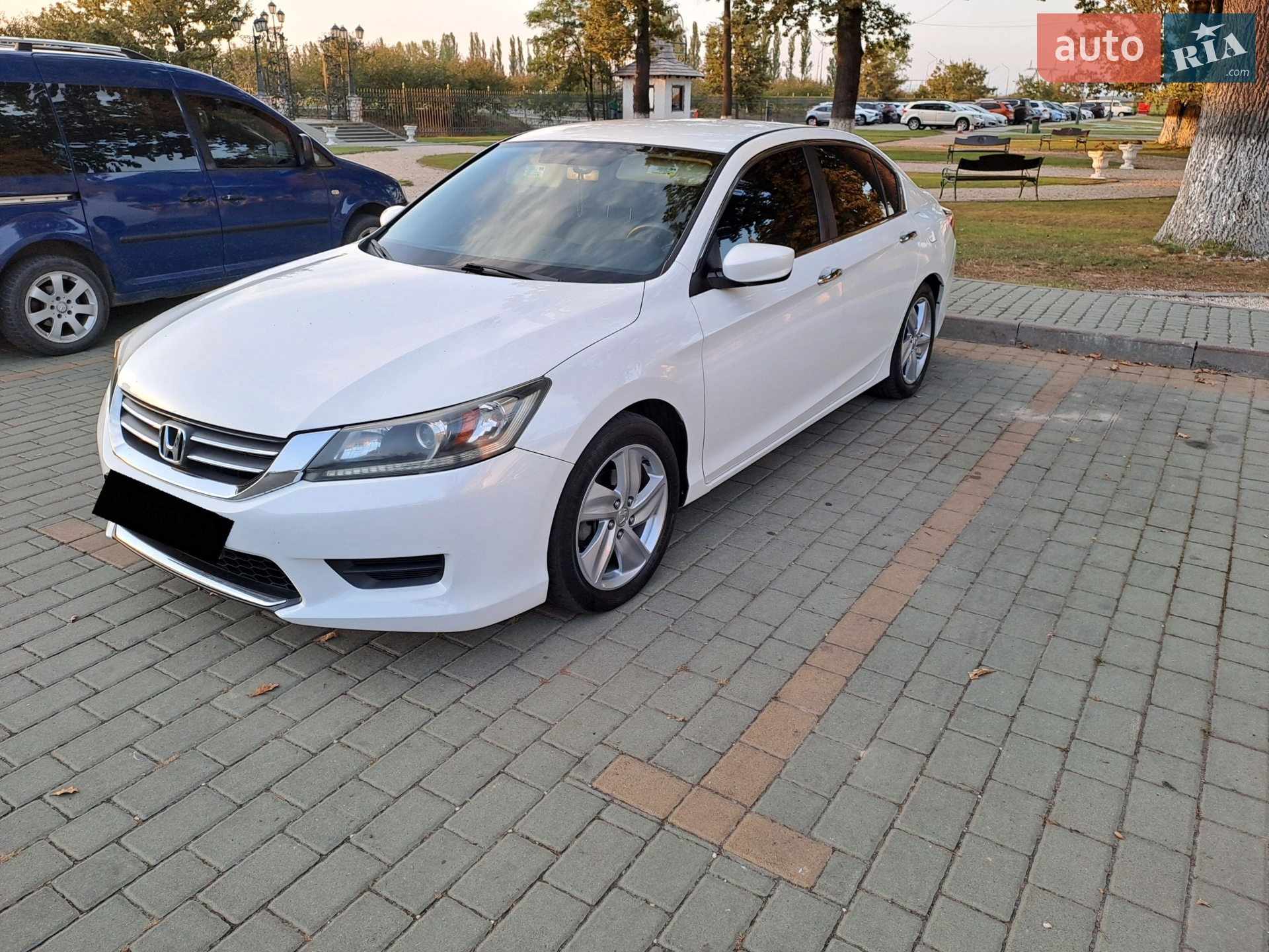 2013 Honda Accord - мініатюра 3