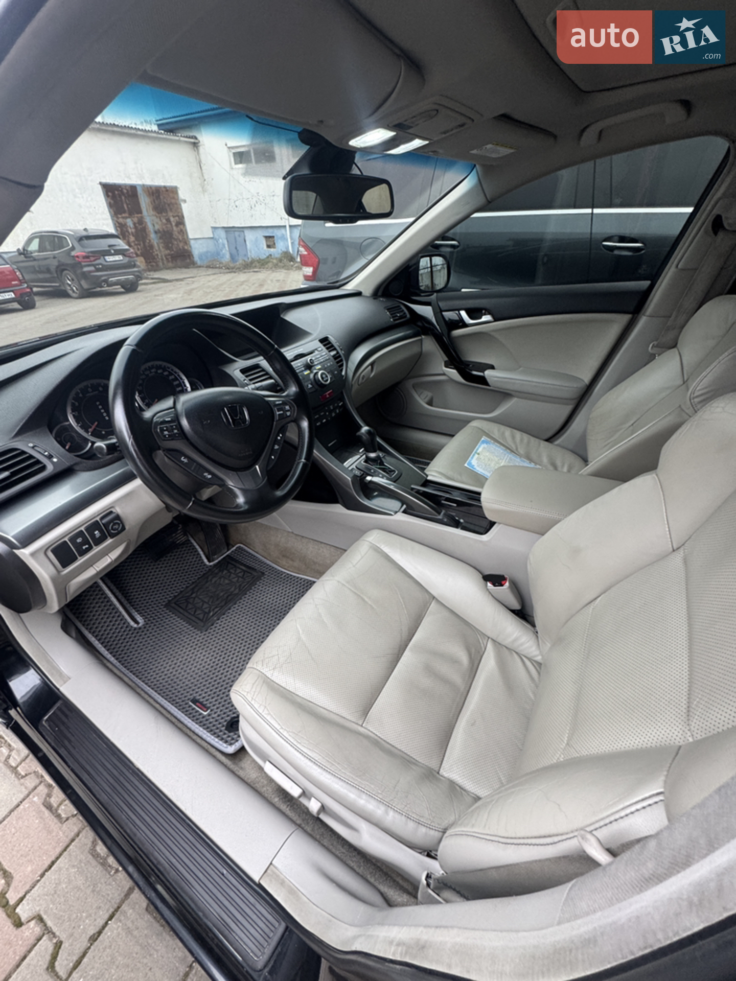 2011 Honda Accord - мініатюра 10
