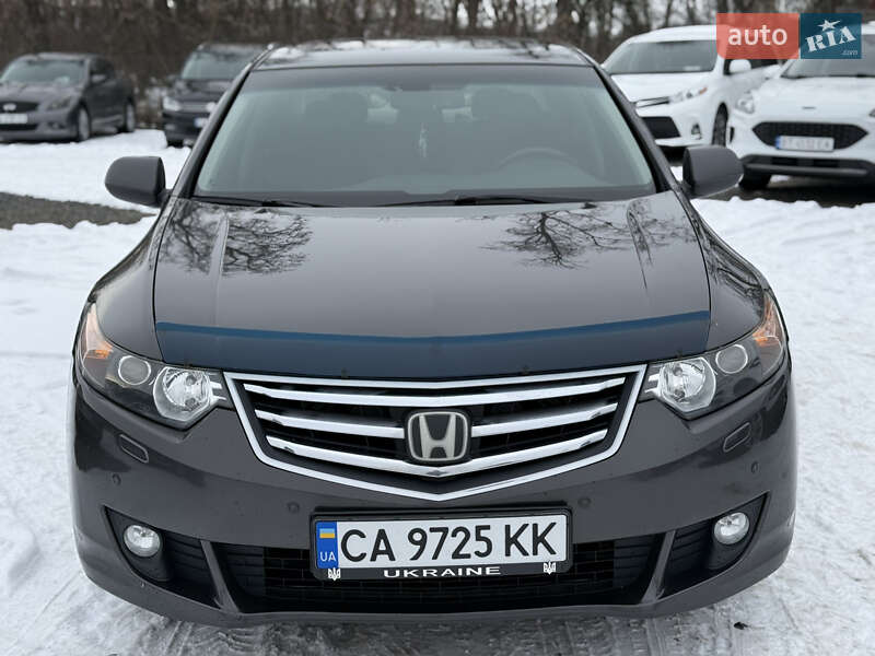 Седан Honda Accord 2008 в Умані