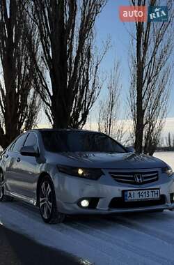 Седан Honda Accord 2012 в Киеве