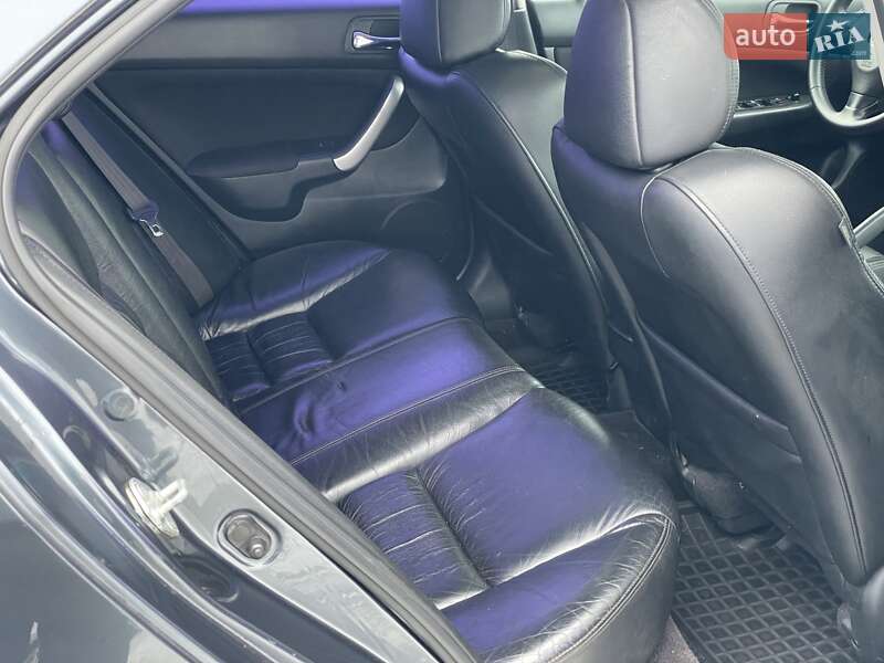 Седан Honda Accord 2003 в Киеве