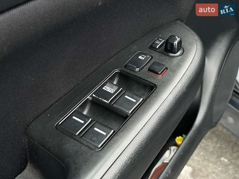 Седан Honda Accord 2003 в Киеве