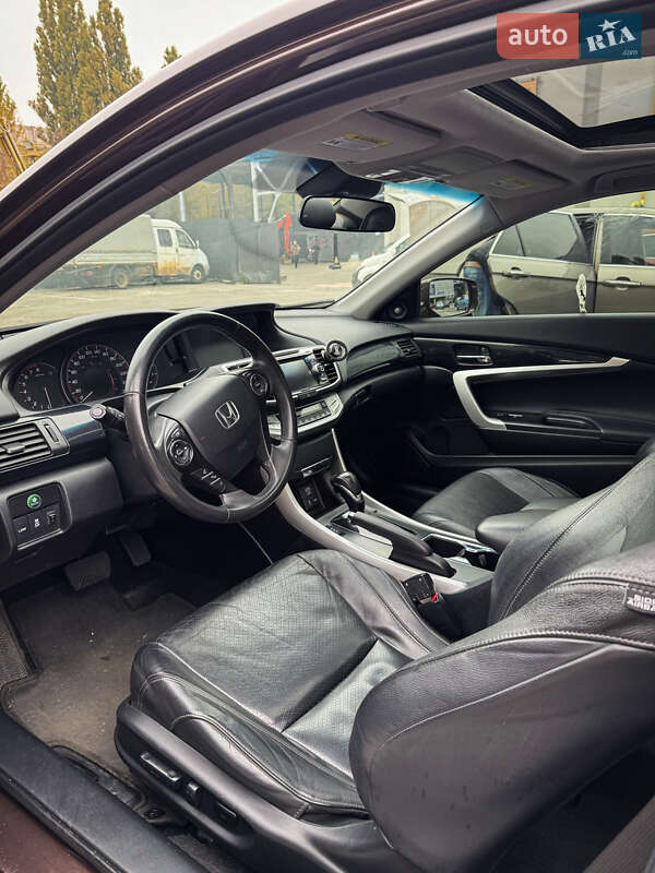 Купе Honda Accord 2013 в Киеве