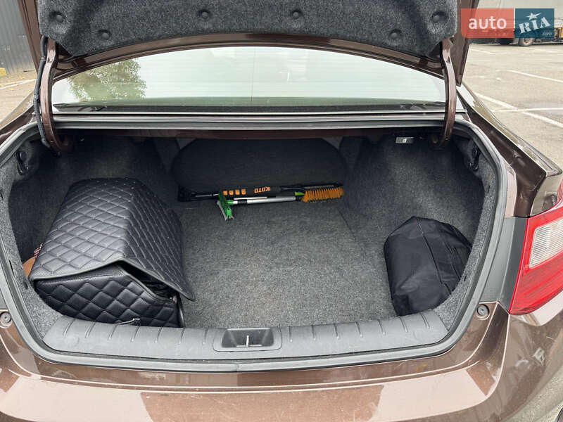 Купе Honda Accord 2013 в Киеве