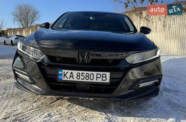 Седан Honda Accord 2018 в Києві