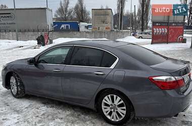 Седан Honda Accord 2013 в Киеве