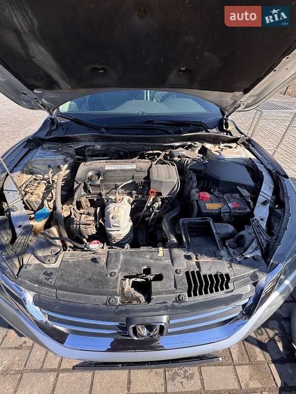 Седан Honda Accord 2013 в Днепре