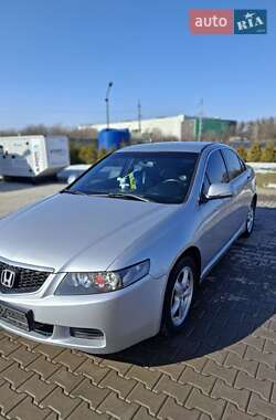 Седан Honda Accord 2004 в Вінниці