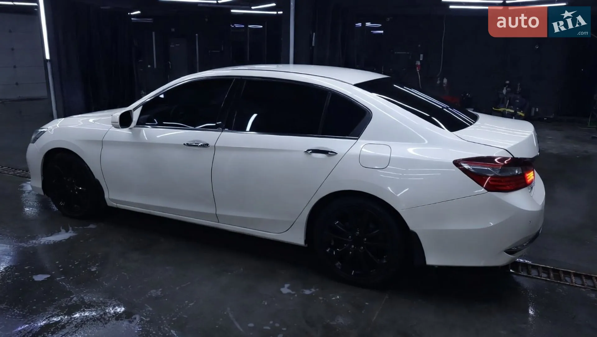 2017 Honda Accord - мініатюра 11