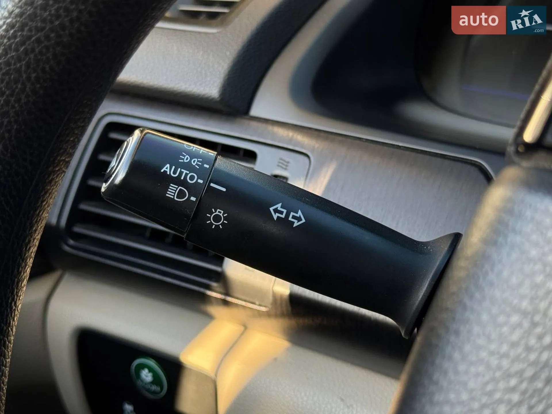 2015 Honda Accord - мініатюра 19