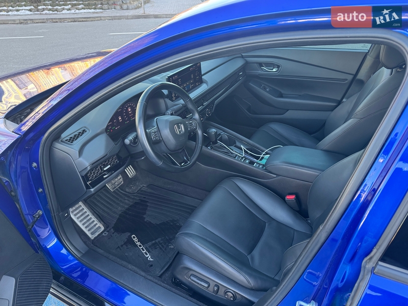 Седан Honda Accord 2023 в Киеве