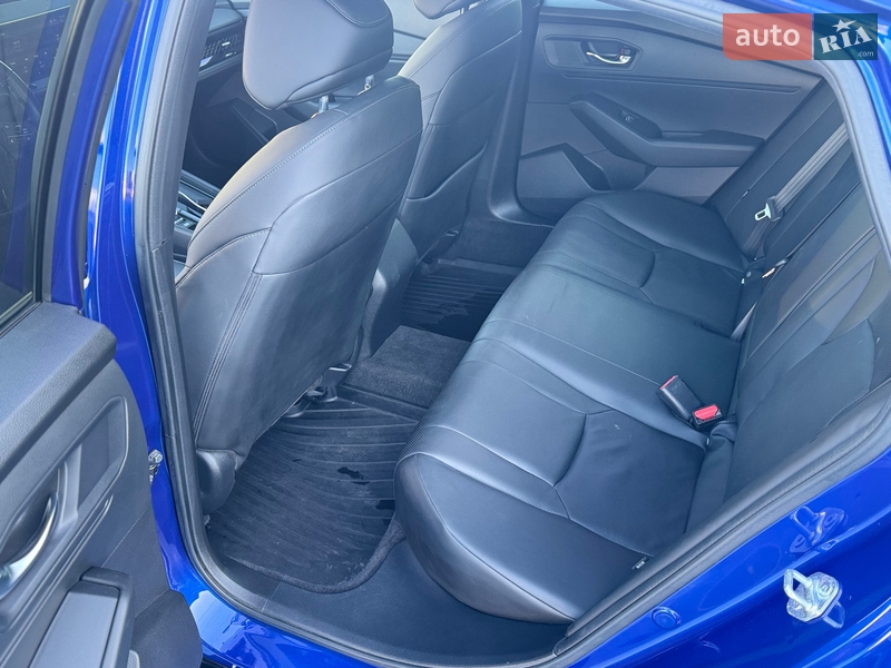 Седан Honda Accord 2023 в Киеве