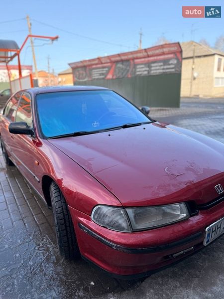 Седан Honda Accord 1993 в Полонном
