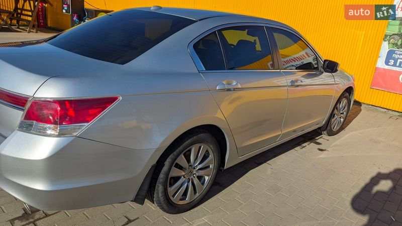 Honda Accord 2012