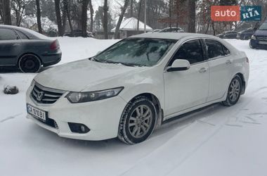 Седан Honda Accord 2012 в Золотоноше