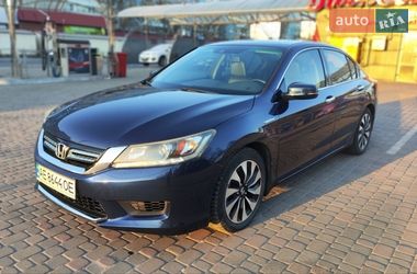 Седан Honda Accord 2014 в Днепре