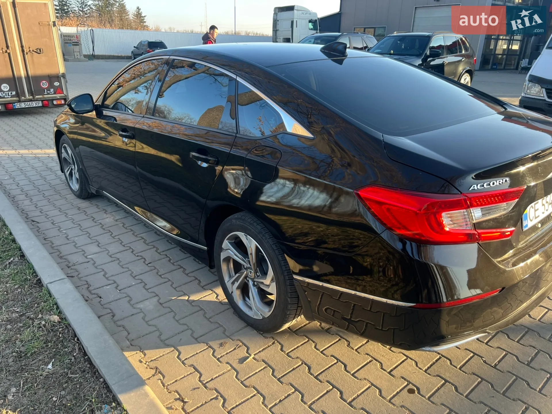2020 Honda Accord - мініатюра 2