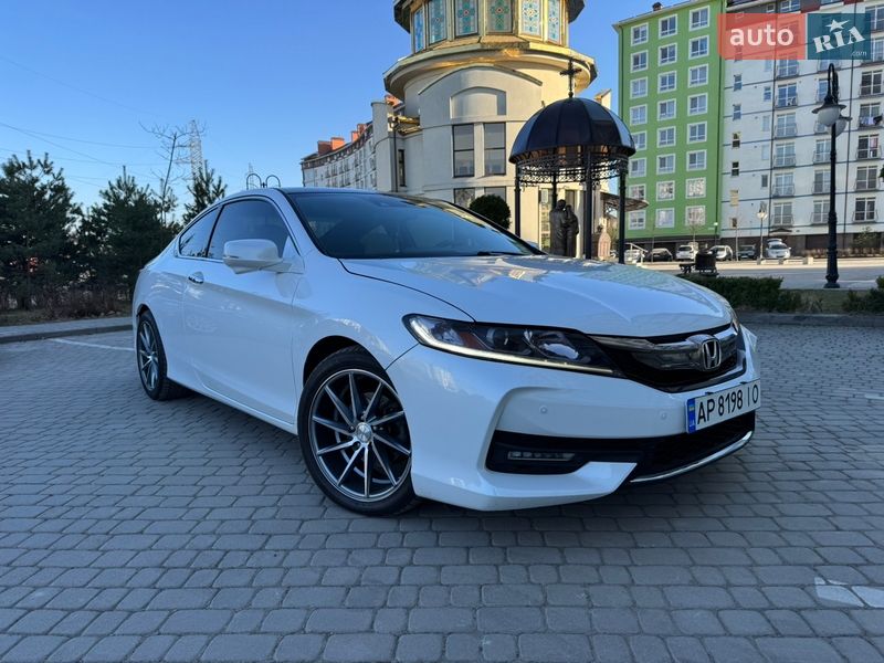 Купе Honda Accord 2015 в Ивано-Франковске