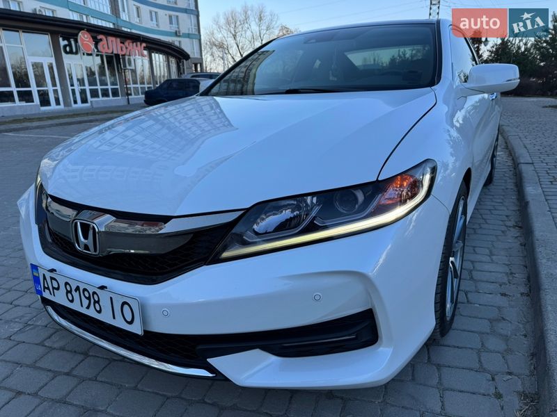 Купе Honda Accord 2015 в Ивано-Франковске