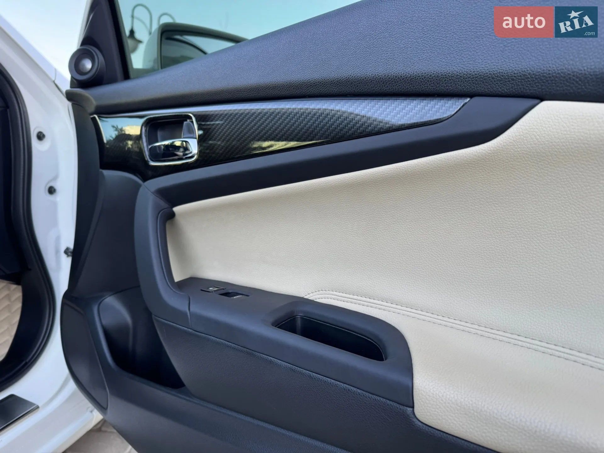 2015 Honda Accord - мініатюра 38
