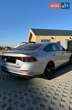 Седан Honda Accord 2023 в Киеве