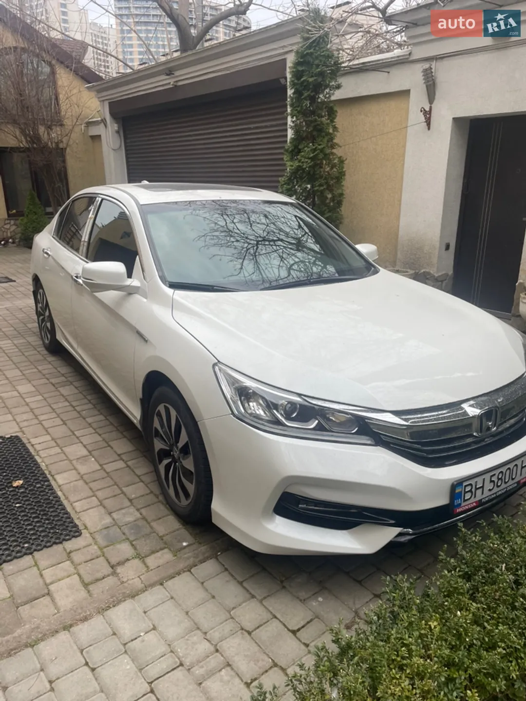 2017 Honda Accord - мініатюра 2