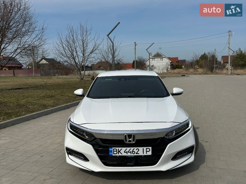 Седан Honda Accord 2019 в Рівному