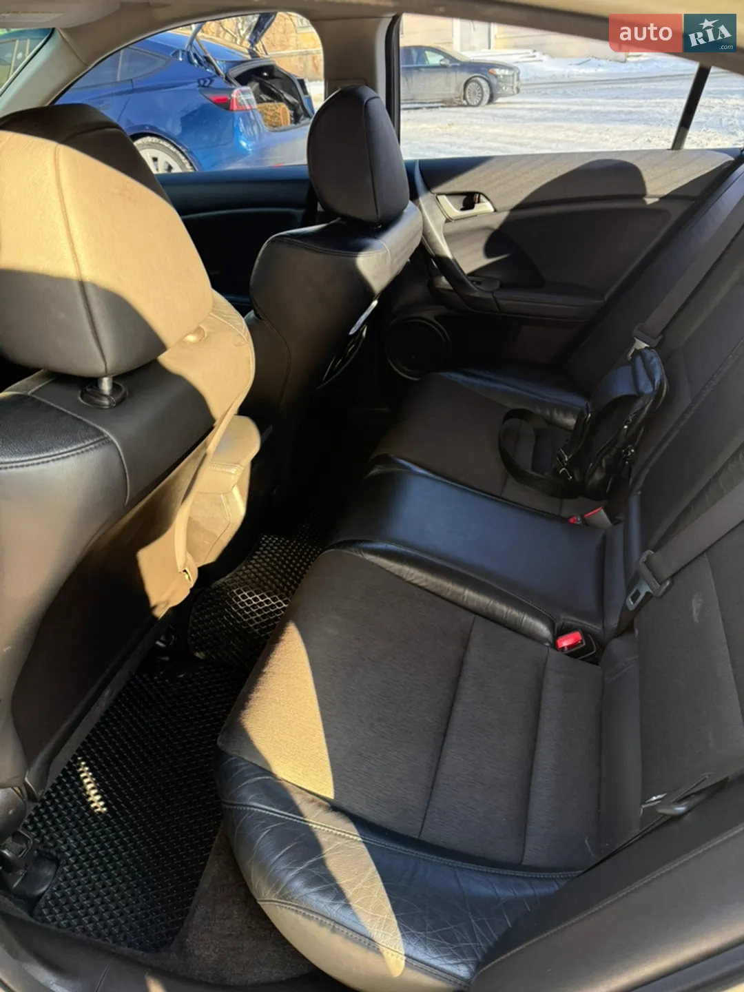 2010 Honda Accord - мініатюра 19