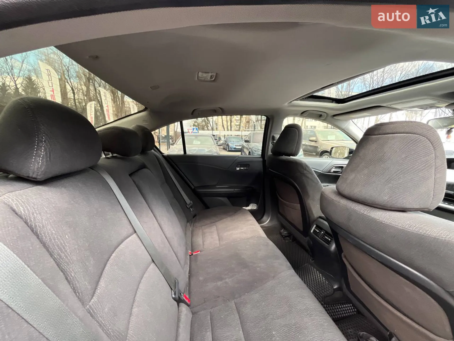 2014 Honda Accord - мініатюра 12