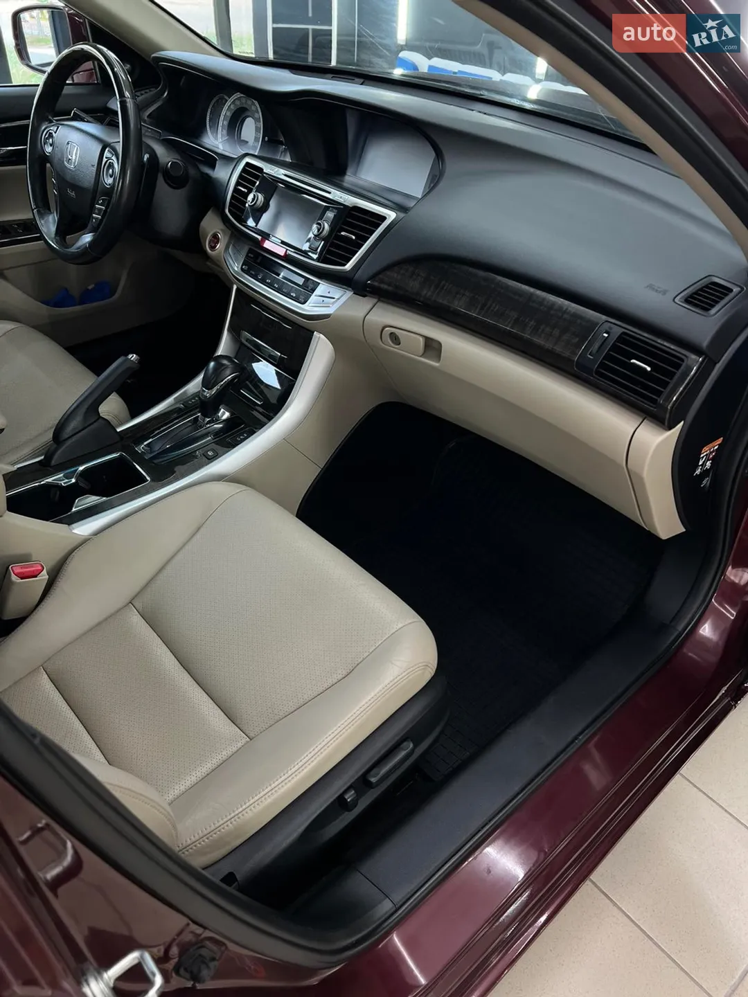 2013 Honda Accord - мініатюра 7