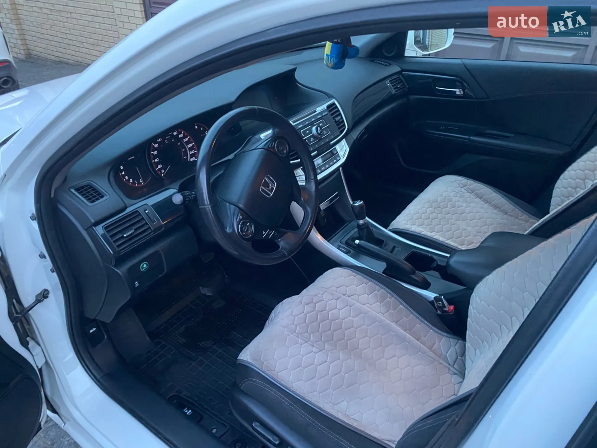 2013 Honda Accord - мініатюра 15