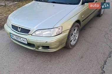 Седан Honda Accord 1999 в Луцьку